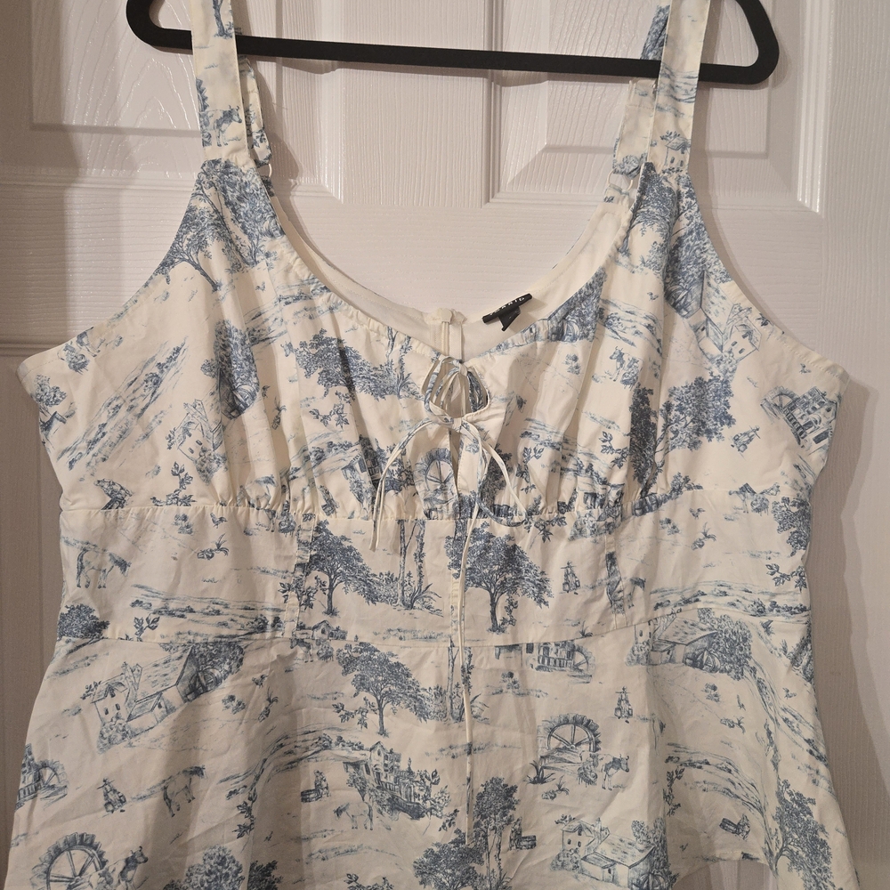 Torrid Cream and Blue Printed Blouse